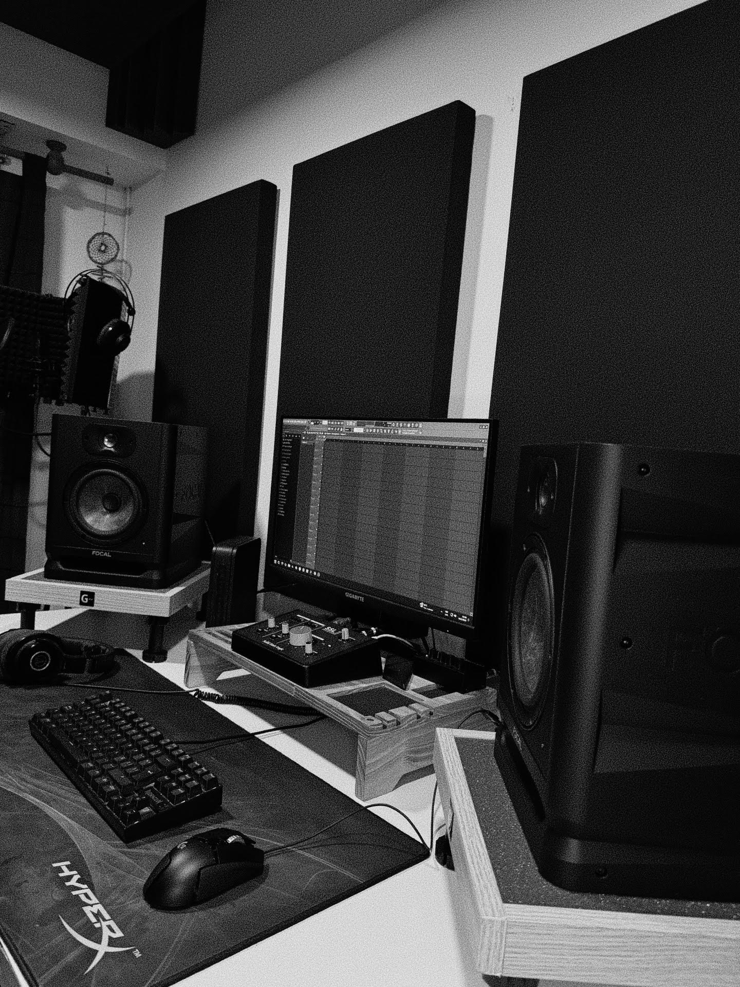 Estudio KANTiiiZ